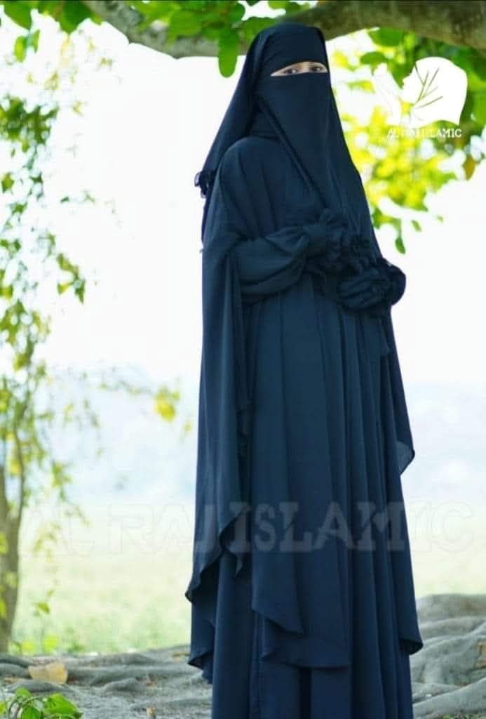 ইশরাত বোরকা ফুল সেট